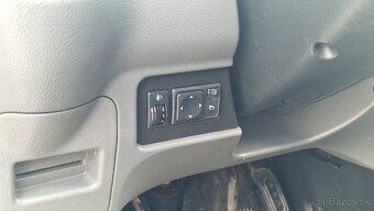 Nissan NV 200 5 miestne 1,5Dci 66kw - 11