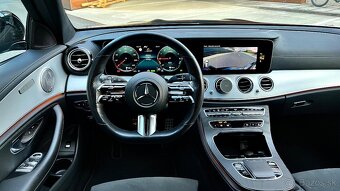 Mercedes-Benz E trieda Kombi 300DE AMG line - 11