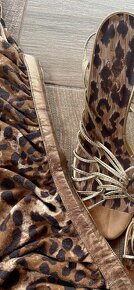 Dámske šaty leopard Dolce Gabbana - 11