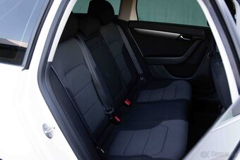 Volkswagen Passat Variant 2.0 TDI - 11