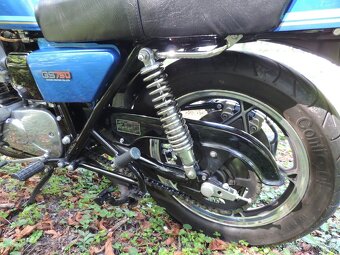 SUZUKI GS 750 E - 11