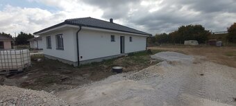 Moderná 4-izbová NOVOSTAVBA -  s rozsiahlym pozemkom 1316 m - 11