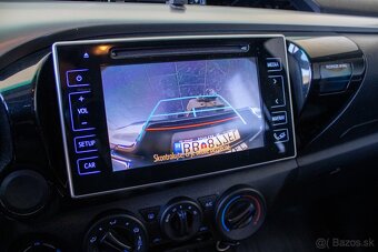 Toyota Hilux DC 2.4 I D-4D Active - 11