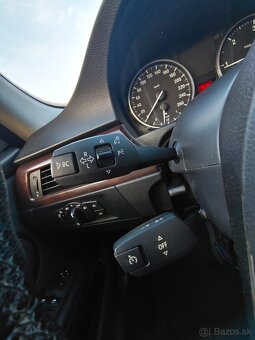 BMW 318d E90 • 2008 • 233tis km • 105 kW - 11