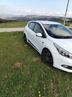Kia - 11