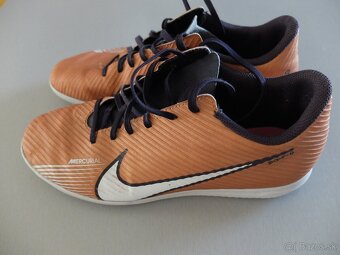 Halovky Nike 40,5 - 11