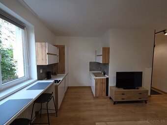 Krátkodobý Prenájom-Apartmán v BB od 3 hod. - 11