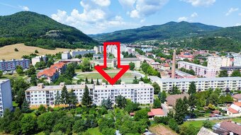 Krásny 4 izbový byt v meste Žarnovica (ul. F. Kráľa) - 11