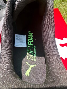 Bezecke tenisky Puma Twitch - 11