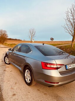 Škoda superb - 11