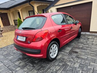 Predám Peugeot 207 1.4 benzín - 11