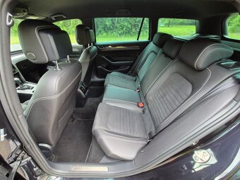 Volkswagen Passat B8 Variant 2.0 TDI Elegance 4Motion DSG - 11