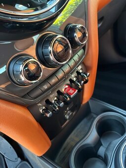 Mini Cooper Countryman - 11