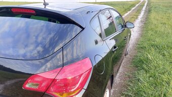 Opel Astra J 2.0 CDTI 118kw + CHIP - 11