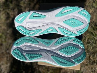 Asics Superblast 2 Paris vel 45 - 11