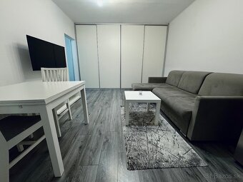 Prenájom 2-izbového bytu CENTRUM Nitra - 11