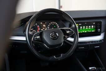 Škoda Octavia IV 1.5 e-tec - 11