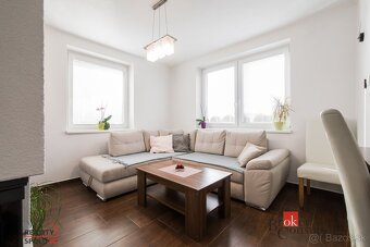 BEŠEŇOVÁ / Predaj apartmánového domu / 2 samostatné jednotky - 11