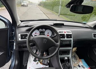 Peugeot 307 1,6 HDi Nová STK , 7 míst nafta manuál 80 kw - 11