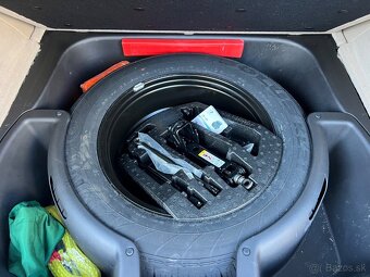 Jeep Grand Cherokee 3.0L V6 TD Overland A/T - 11