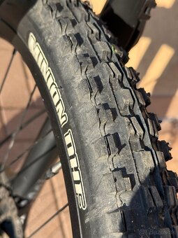 Predam celoodpruzeny bicykel Giant Trance Jr 26 - 11