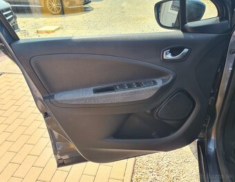 RENAULT ZOE R135 Z.E. 52 KWH INTENS - 11