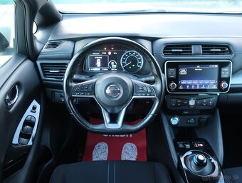 Odstúpim leasing na Nissan Leaf 2020-4kamery-LED-odpočet DPH - 11
