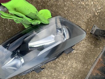 predni svetlo svetla vw polo 6r prave leve 09-14 - 11