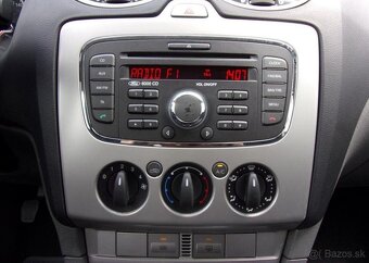 Ford Focus 1.6i 74kW 193 000KM TAŽNÉ ZAŘ. benzín manuál - 11