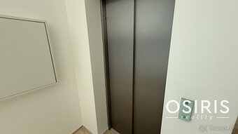 Nadštandardný klimatizovaný 5i byt 160 m2 + záhrada 100 m2,  - 11