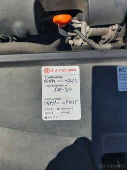 Predám VW Passat 1,6 TDI, B7, r.v. 2012, kombi - 11