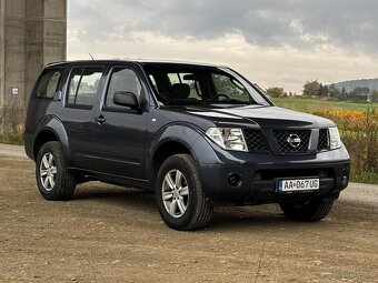 Nissan Pathfinder - 11