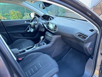 Peugeot 308 1.6 e-HDi Allure - 11