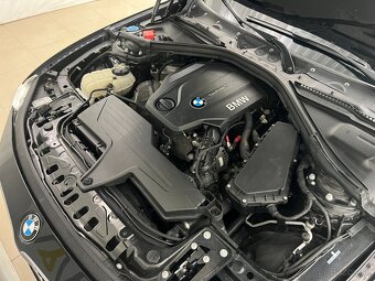 BMW Rad 3 Touring 318d A/T - 11