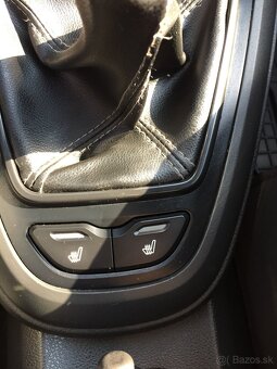 Lada Vesta 1.6 16V MPI Luxe  4 900 € - 11