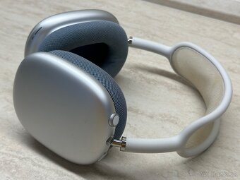 Apple AirPods Max - 11
