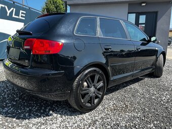 Audi A3 Sportback 1.6 Ambition - 11