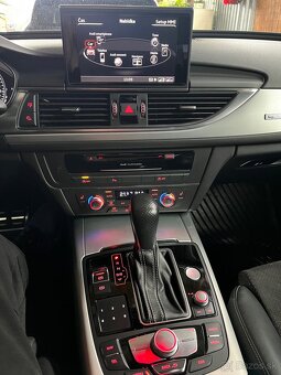 Audi A6 Avant Quatro 3.0 TDI S-line - 11