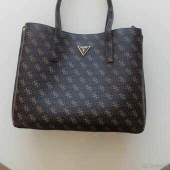 Kabelka Guess - 11