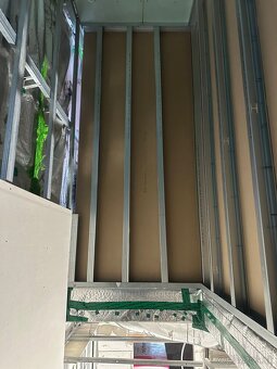 Stavebne a elektrikárske  práce - 11