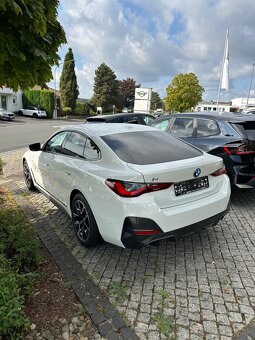 BMW I4 eDrive35 M Sport Packet - 11
