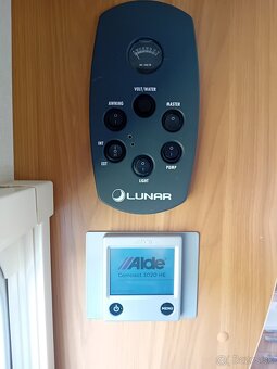 Prodám karavan Lunár Delta  Ti - 11