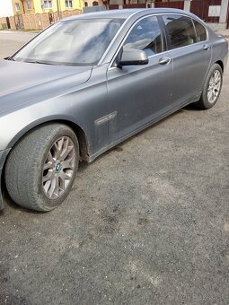 BMW - 11