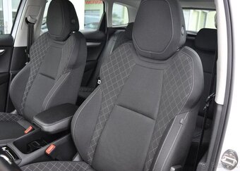 Škoda Karoq 2,0TDi STYLE 4x4 DSG 110 kw - 11