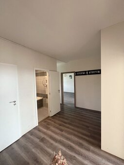 ❥4 izbový byt -88m² ❥presklená lodžia - 11