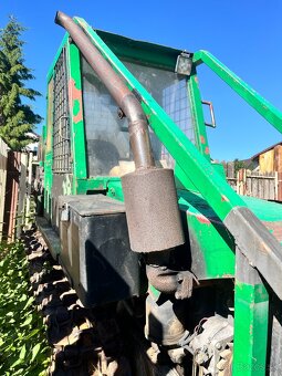 Lesný pasový traktor Bulgar T54 - 11