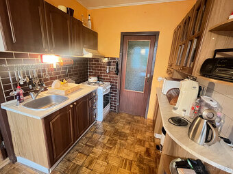 Veľkometrážny 4 izbový byt s lodžiou 99 m2 v Trenčíne - 11