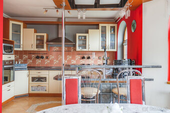 Rodinná vila s rozsiahlym pozemkom | Nižná Myšľa - 11