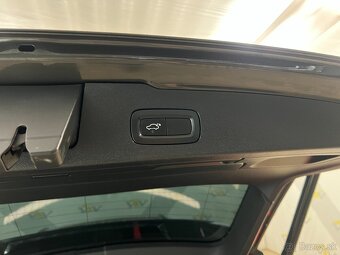 Volvo V60 D3 Momentum Pro - 11
