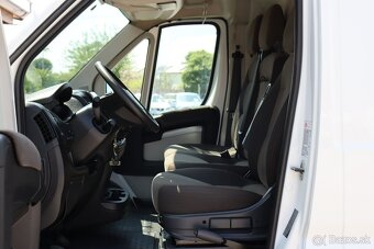 Citroën Jumper Furgon 2.2 BlueHDi 165k 35+ L4H3 - 11